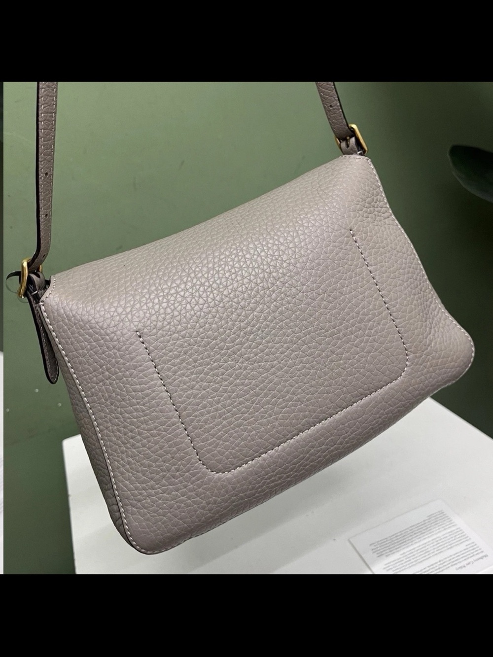 Mulberry Taupe Pebbled Leather Shoulder Bag with Gold Hardware - Picture 12 of 15